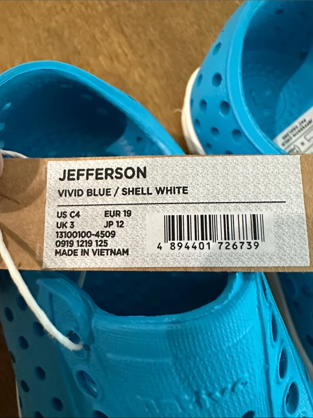 NWT Native Kids Slip-On Shoes vivid blue with  shell white